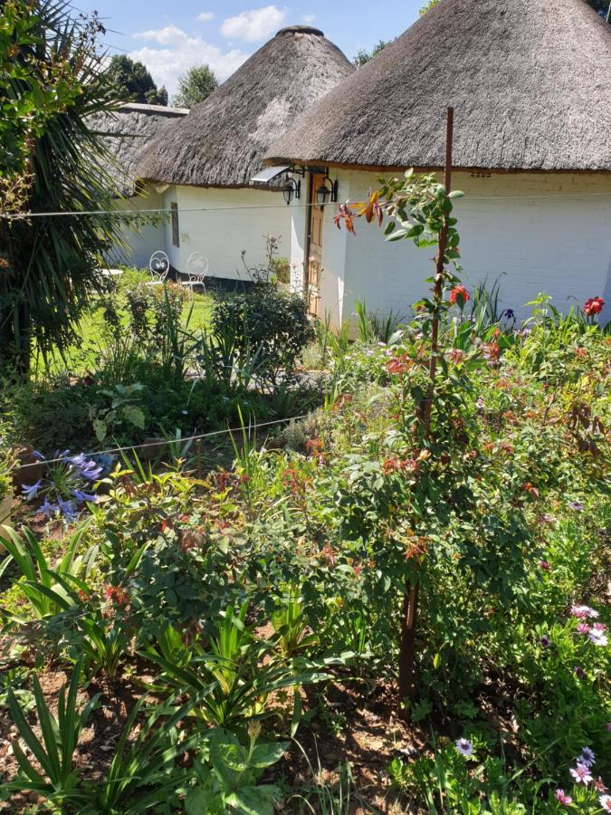 Piccadilly Farm Cottages Lions River ภายนอก รูปภาพ