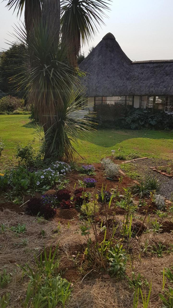 Piccadilly Farm Cottages Lions River ภายนอก รูปภาพ